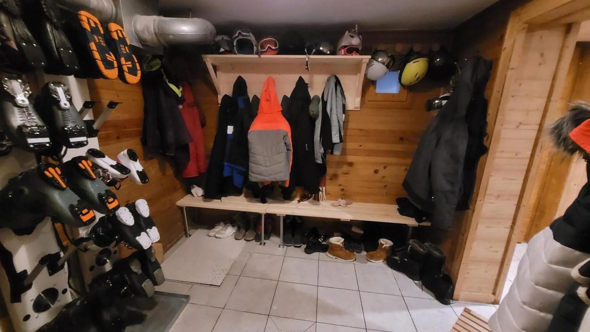 Chalet Spacieux Sur Les Pistes Avec Cheminee Et Wifi - Fr-1-455-242 La Plagne-Tarentaise