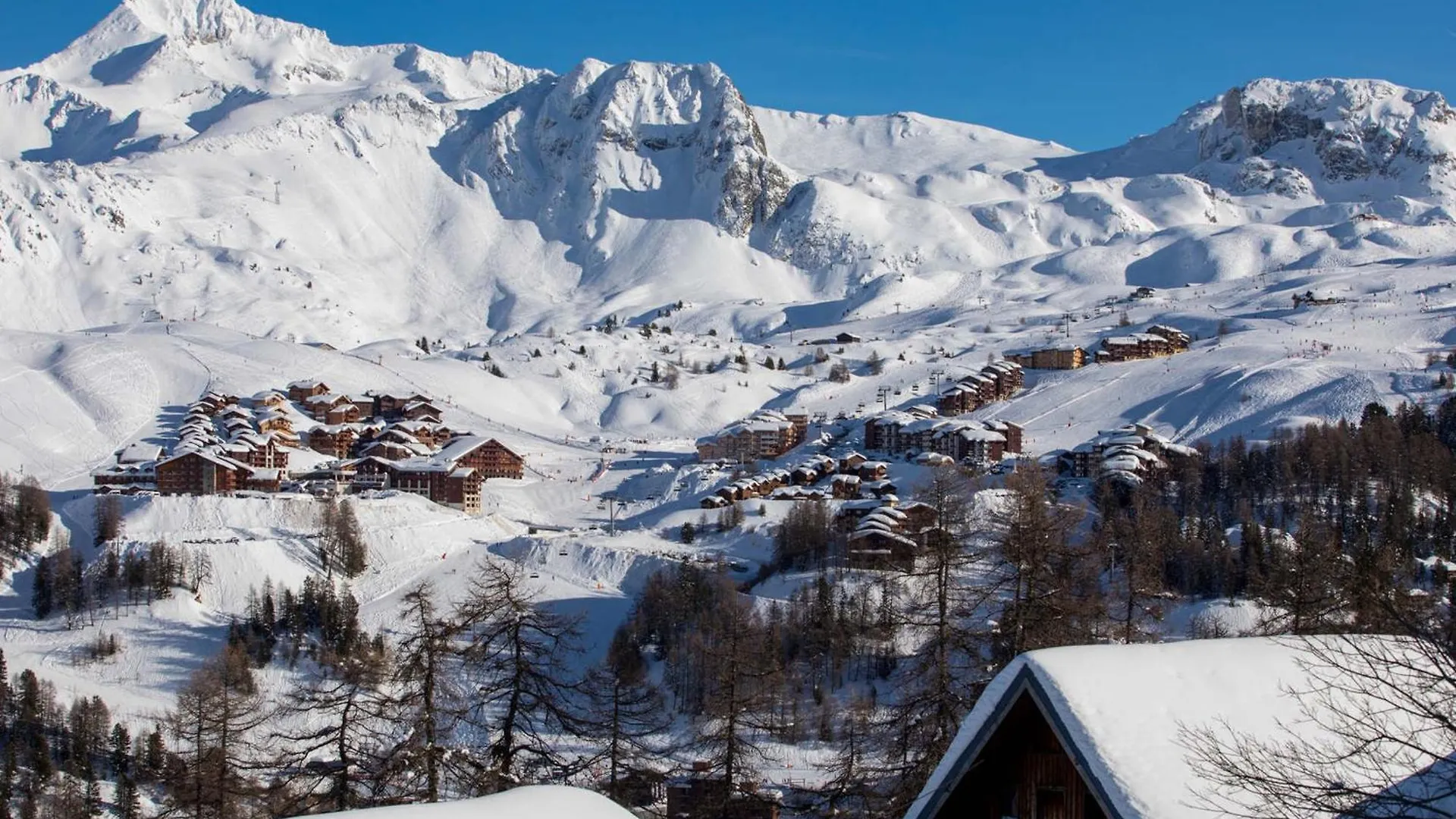 Chalet Spacieux Sur Les Pistes Avec Cheminee Et Wifi - Fr-1-455-242 La Plagne-Tarentaise